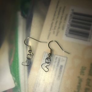 heart earrings